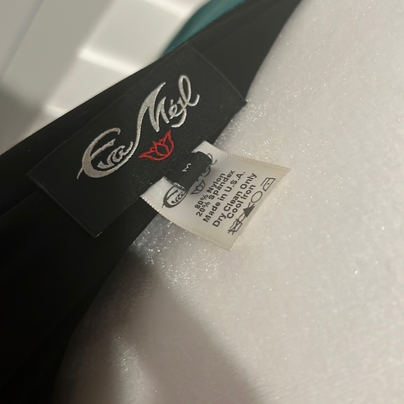 Eva Mejl Kimberly’s emerald green evening Dress - Picture 10 of 10